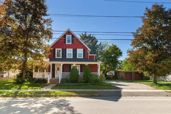 39 FOREST ST