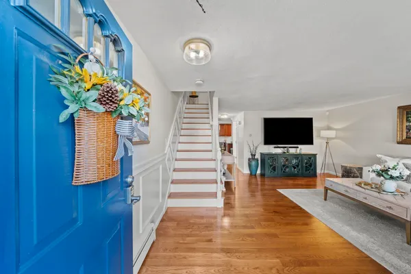 19 EAGAN PL 19