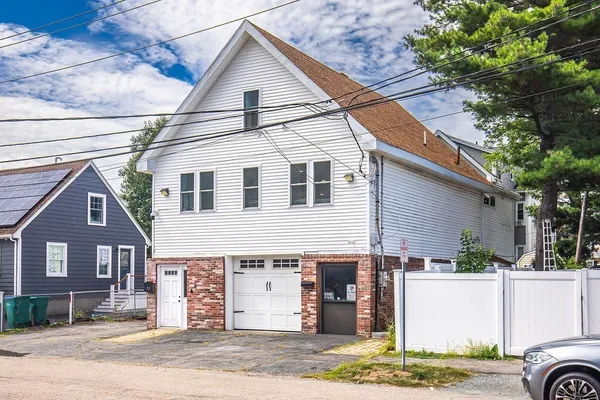 53 COLUMBIA AVE