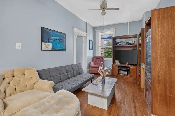 26 PARK VALE AVE 5