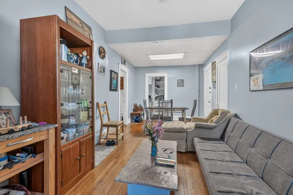 26 PARK VALE AVE 5