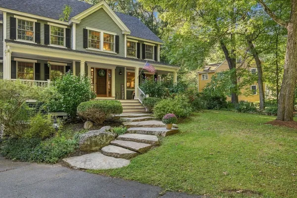 64 PARSONAGE LN