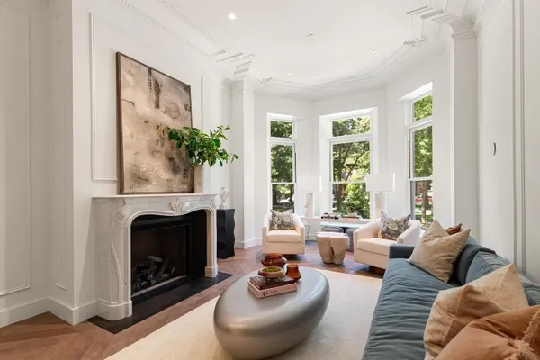 262 COMMONWEALTH AVE 1B