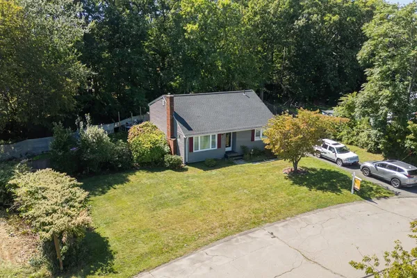 19 ANAWAN ST