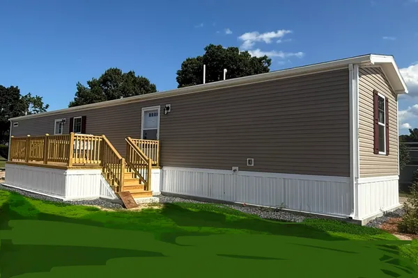 13 LYDIA DR