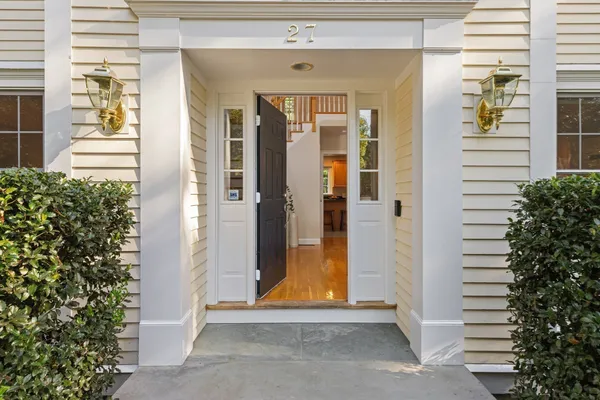 27 MORNINGSIDE DR
