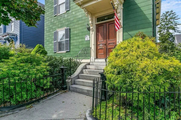 41 FORRESTER ST 2