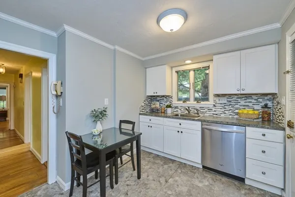 45 BONAIR ST