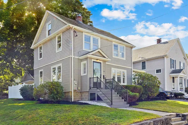 63 MAYALL RD