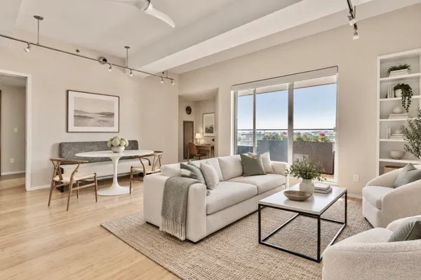 141 DORCHESTER AVE 212