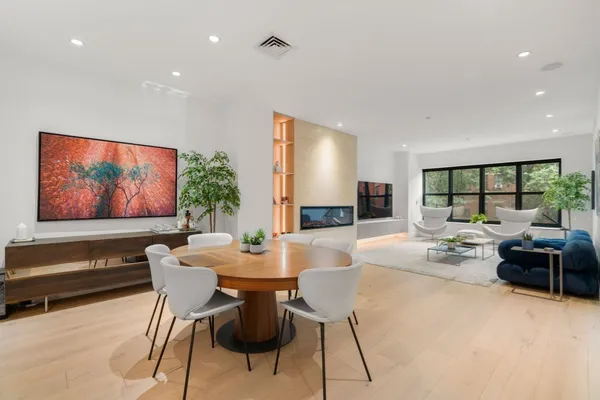 303 COLUMBUS AVE 306