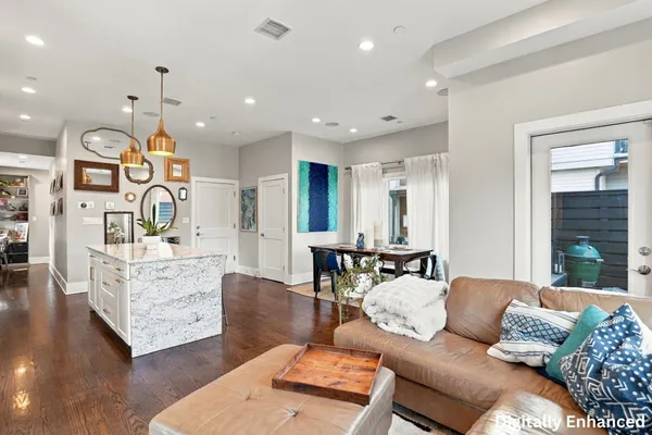 16 OPHIR ST 1