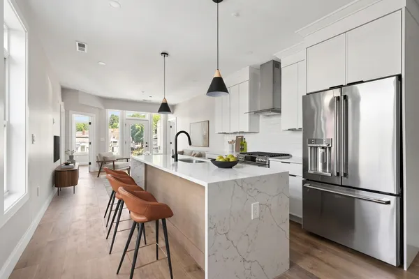 2 WELD HILL ST 202