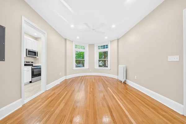 34 WINCHESTER ST 1