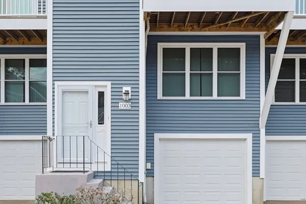 101 S AVE 1003