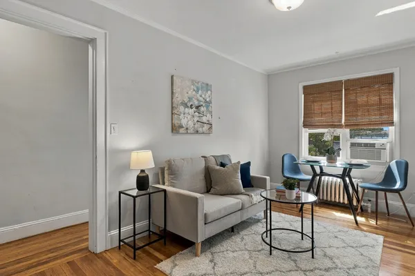 5 HASKELL ST 43