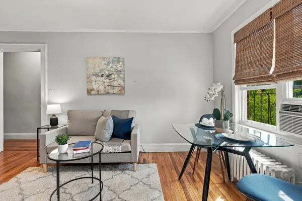 5 HASKELL ST 43
