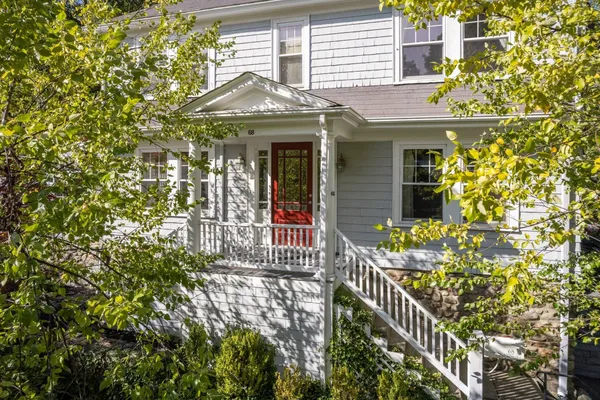 68 AVALON RD