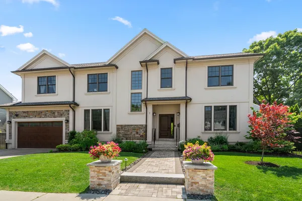 7 FREDETTE RD