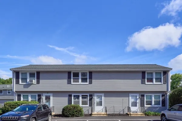 270 SUNDERLAND RD 40