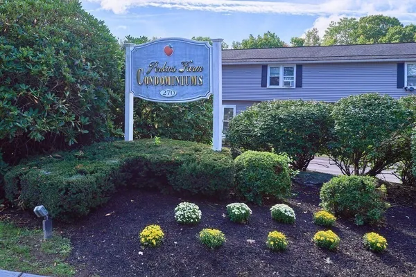 270 SUNDERLAND RD 40