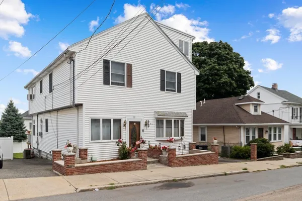 23 PUTNAM RD