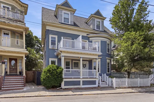 199 E COTTAGE ST 1