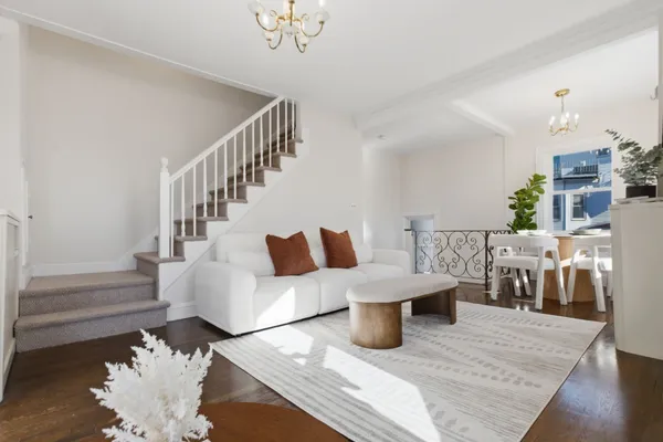15 S FAIRVIEW ST 3