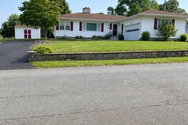 156 EASTVIEW AVE