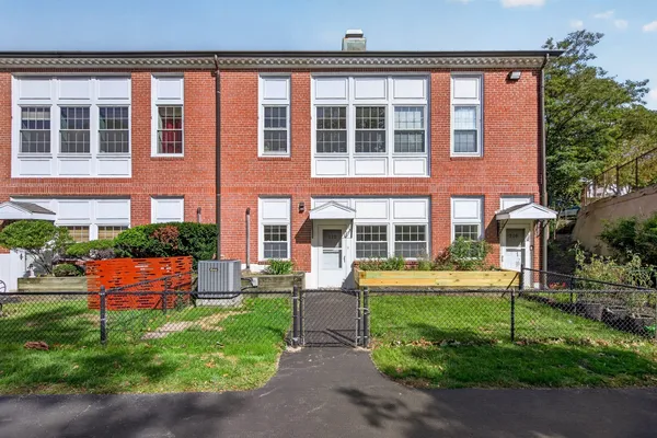 35 ELDRIDGE RD 110