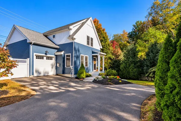 4 O'REILLY LN
