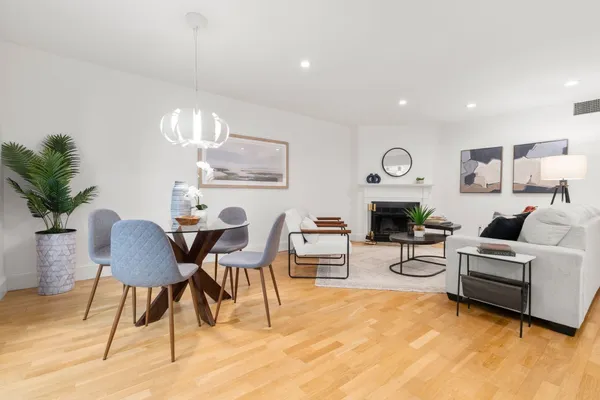 89 GLEN RD 5