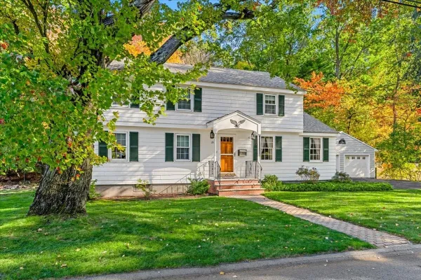 28 PLYMOUTH RD