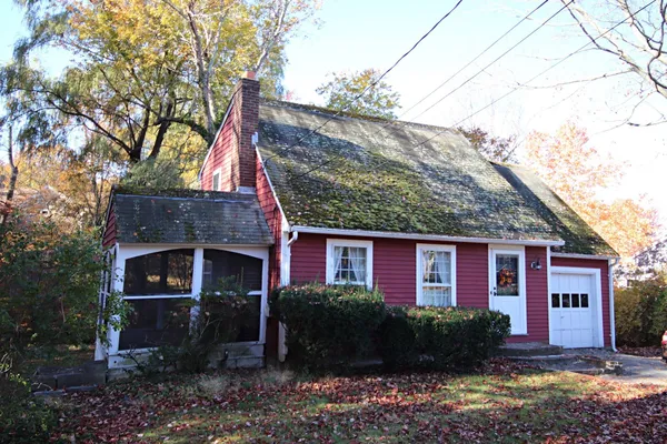 51 OLD NAHANT RD