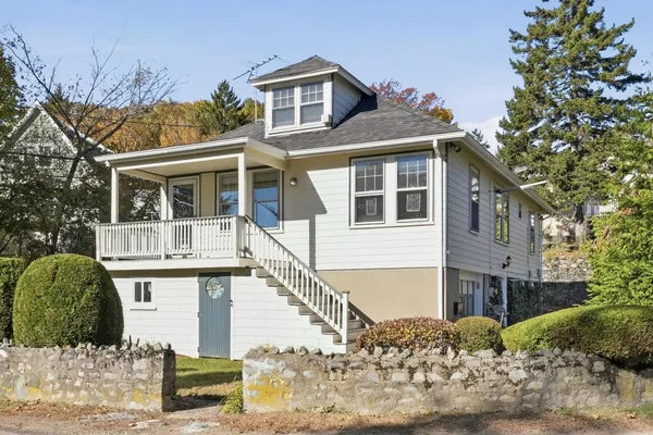 2 BOWER ST