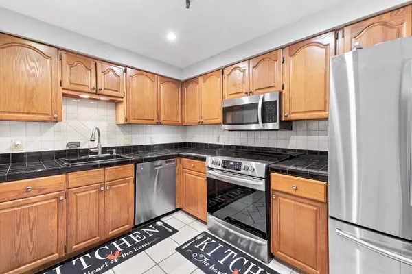 382 OCEAN AVE 308