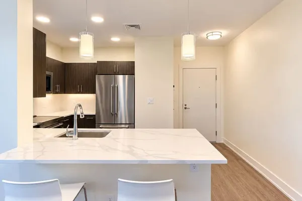 20 PENNIMAN RD 304