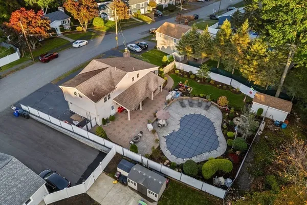 24 TUMELTY RD