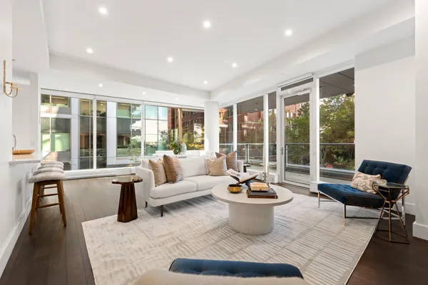 22 LIBERTY DR 2M