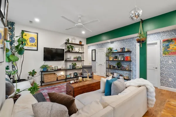 77 MARCELLA ST 1