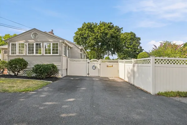 1 WILL SAWYER ST