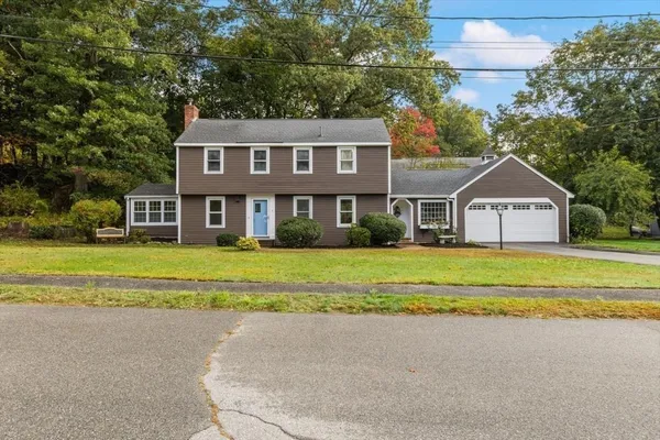 7 SCOTT HILL RD
