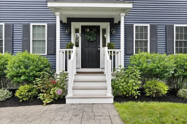 75 OLD OAK ST