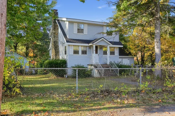 40 SACHEM ST