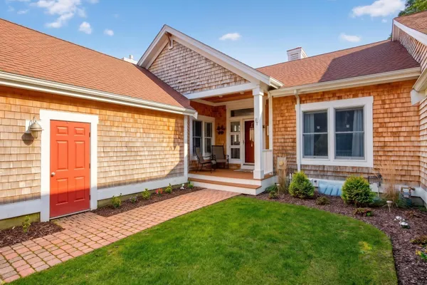51 FOREST EDGE
