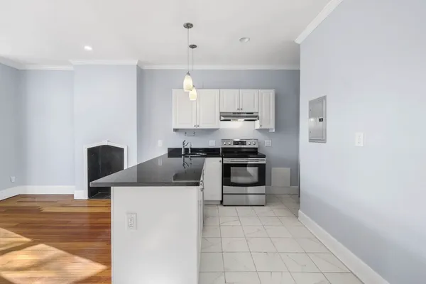 1834 BEACON ST 5