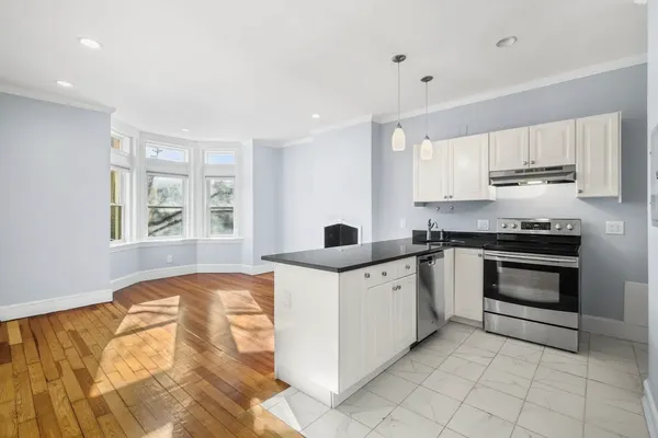 1834 BEACON ST 5