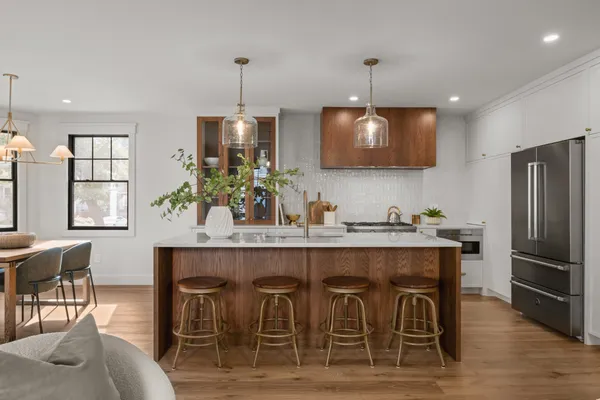 85 QUINCY ST 85