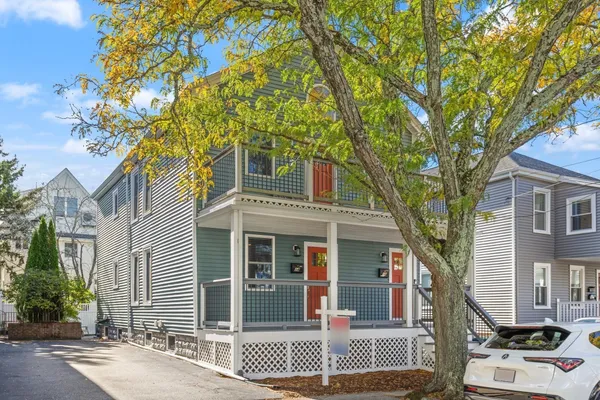 14 GORDON ST 14