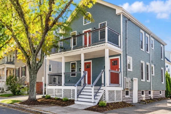 14 GORDON ST 14